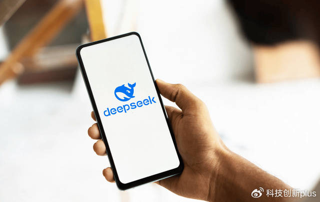 马斯克尴尬了，20万显卡堆的Grok3，1天就被Deepseek打败了？