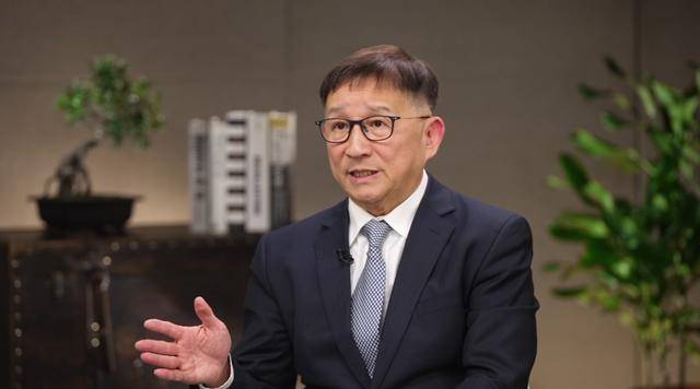 俄乌战事三周年，国际局势面临“大洗牌”？|专访李成