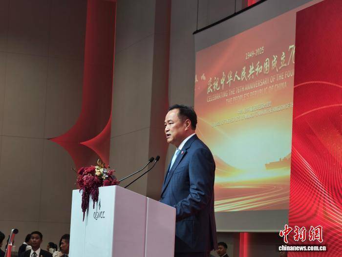 泰国总理用中文致辞：祝中华人民共和国万岁