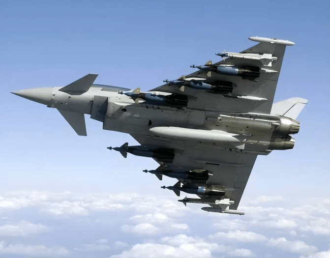 泽连斯基当着全世界的面,向中方喊出一句话,关键时刻,特朗普对俄态度大变,事情果然不简单