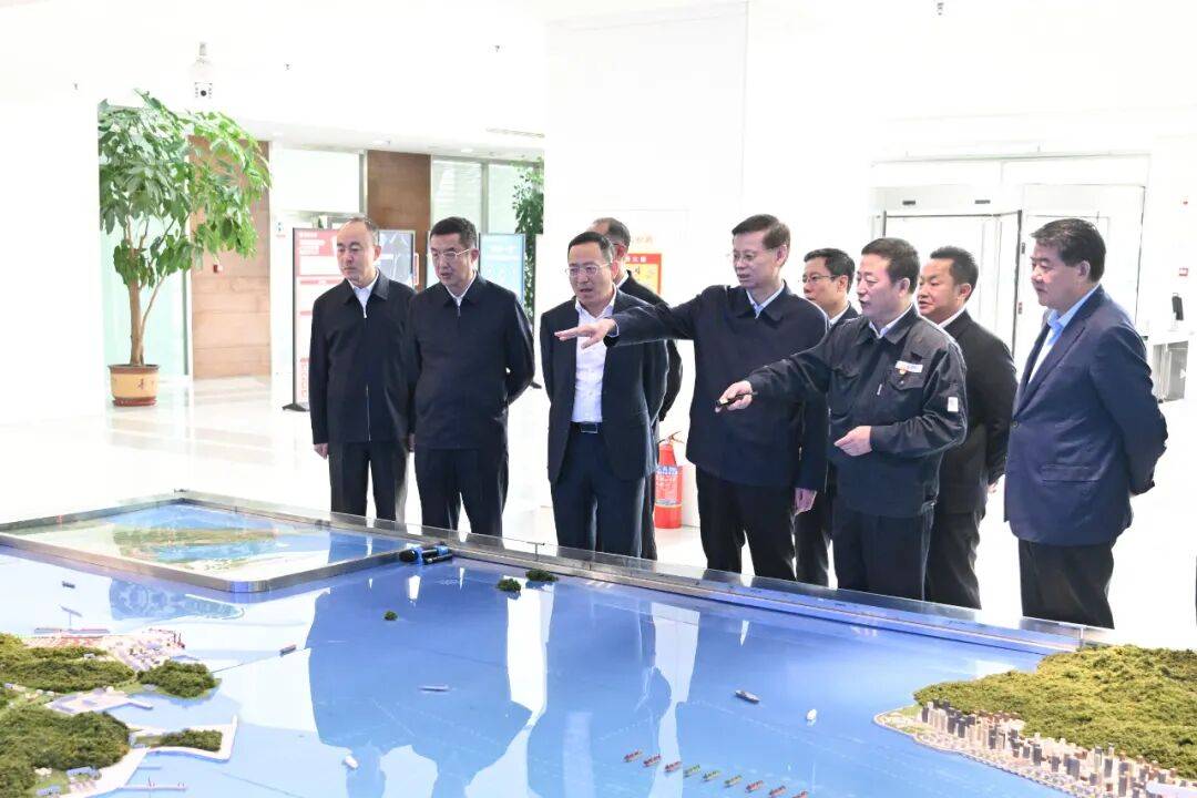 新任辽宁省委书记许昆林,到大连调研