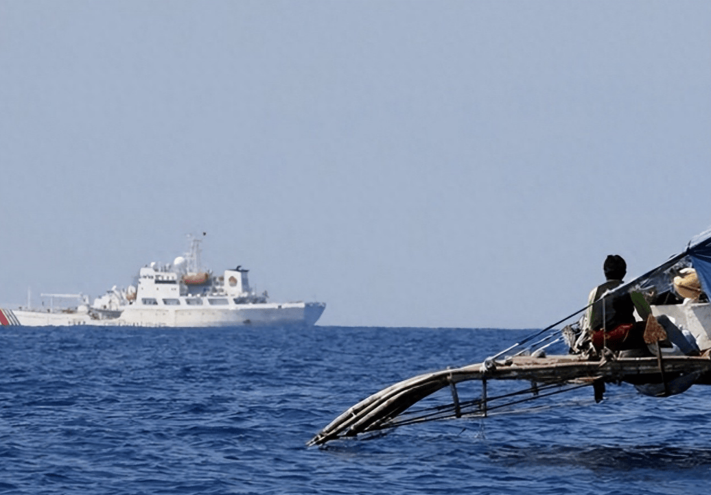 中方打向菲律宾的“拳头”,越南接过来了,这次解放军动作有点快