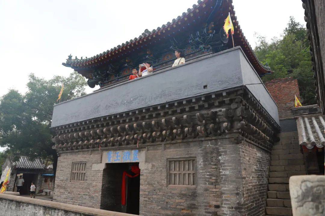 龙阁(龙阁短剧)